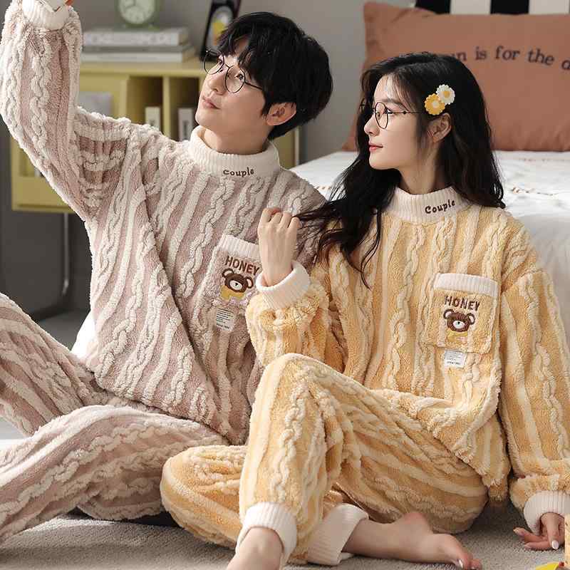 パジャマ 男女兼用 カップル ペア ルームウェア 秋冬 厚手 保温 あったか サンゴフリース フランネル ポリエステル ハイネック プルオーバー 長袖 ロングパンツ 普段使い 外着可能 リラックス カジュアル