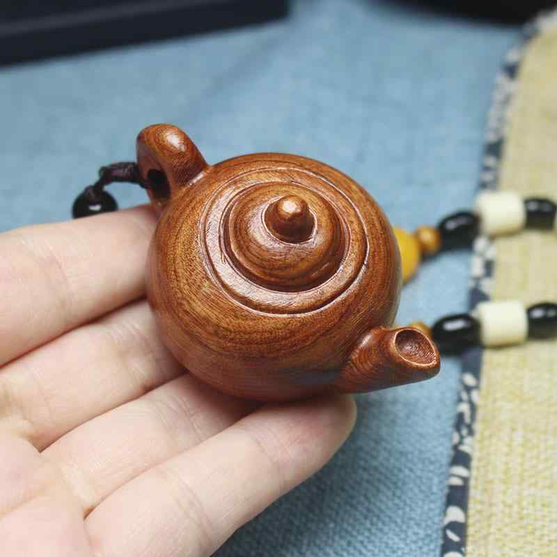 車用飾り ミャンマー花梨木 天然木 カリン材 ミニ急須 ティーポット型 掌玩物 開運 中国伝統 手作り 木彫り 室内装飾 置物画像