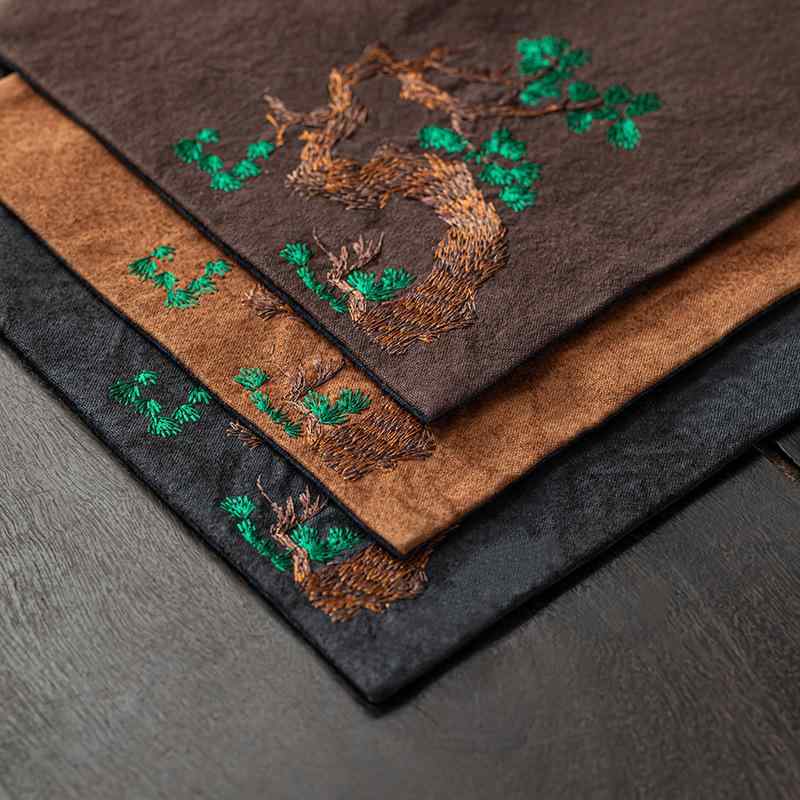 ティーマット 禅スタイル 防水 撥水 茶道小物 刺繍 松柄 レトロ 和モダン 乾泡台 敷物 茶盤布 布製 インテリア おもてなし 長方形 高品質 お手入れ簡単