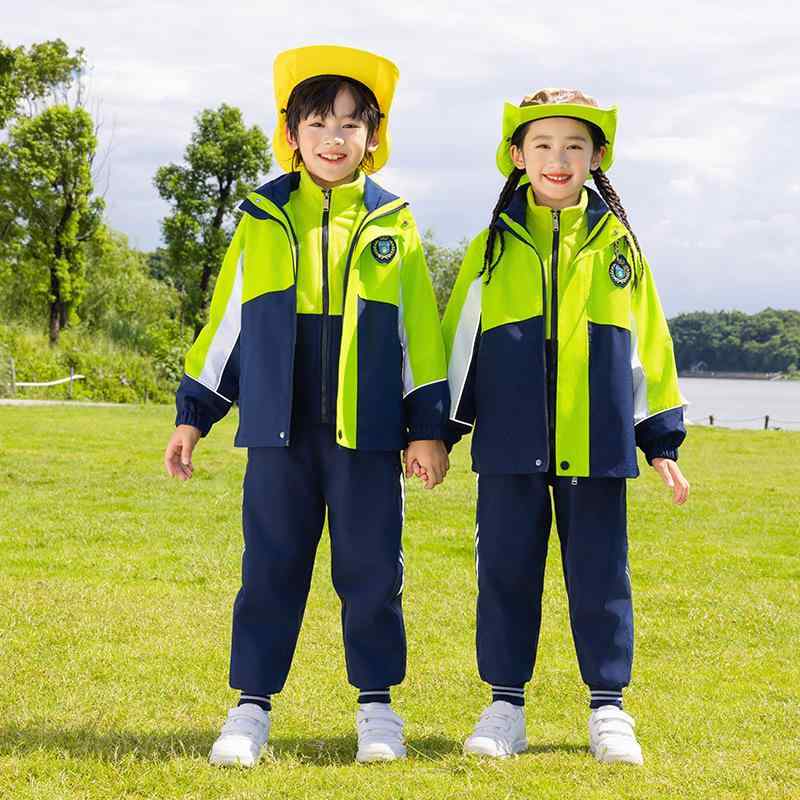 スクールユニフォーム キッズ 子供用 秋冬 3点セット ウィンドブレーカー アウター フリース裏地 厚手 防寒 保温 暖かい 通学 小学生 幼稚園 園児 ジュニア 男女兼用 スポーツ カジュアル ジップアップ 取り外し可能フード