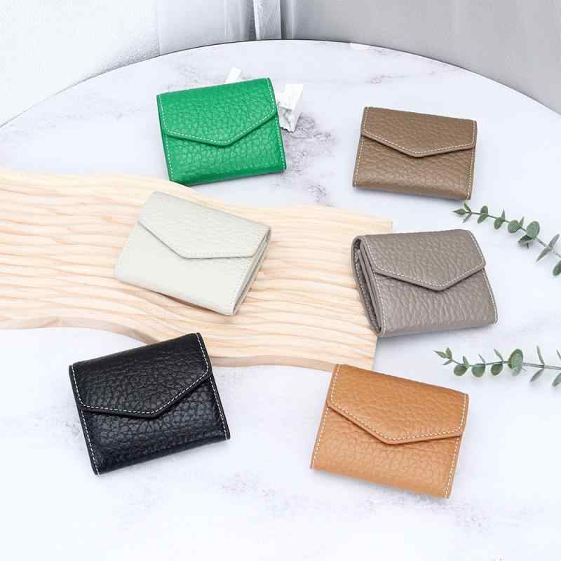 ミニ財布 レディース 牛革 本革 コンパクト 二つ折り ウォレット おしゃれ 高級感 小銭入れ コインケース カード入れ 多機能 スマート 普段使い デイリーユース