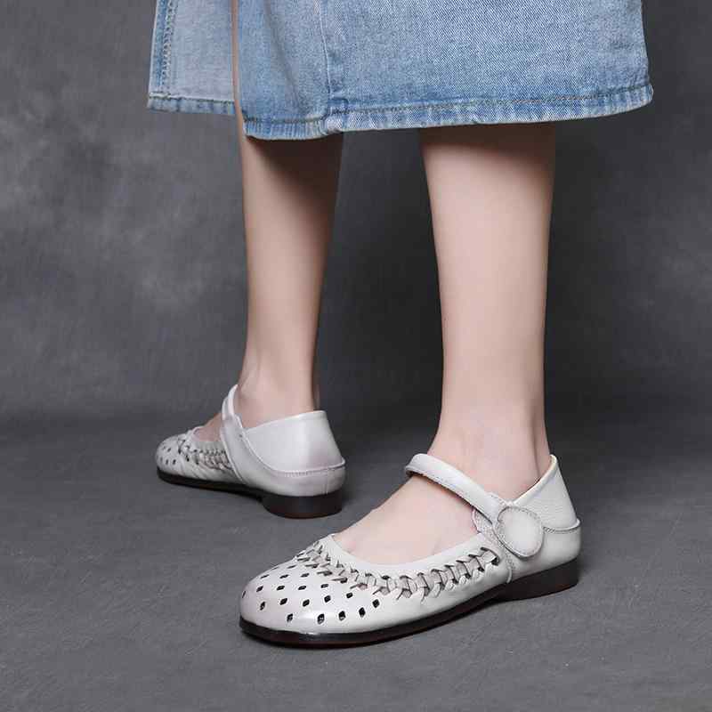 サンダル レディース 牛皮 レトロ パンチング 永遠の都サンダル 好いたらしい 通気性 御っ母さんシューズ 心地好い 普段使い走り お出かけ 旅する 歩き分かりやすい 疲れにくい 軽さ 神通力磁気テープ ラウンドトゥ 春夏 赤銅色 ベージュ その他-靴-サンダル
