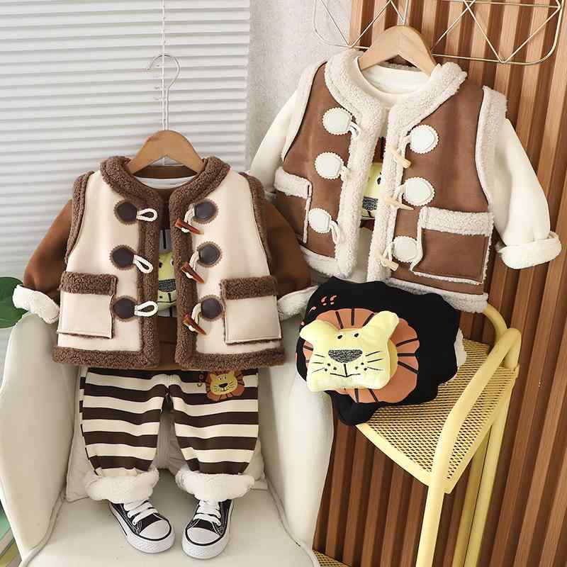 セットアップ ベビー キッズ 子供 男の子 女の子 秋冬 丸首 長袖 裏起毛 厚手 ポリエステル 綿混 パンツ 三点セット トグルボタン ベスト カートゥーン アニマル柄 プリント 切り替え 韓国風