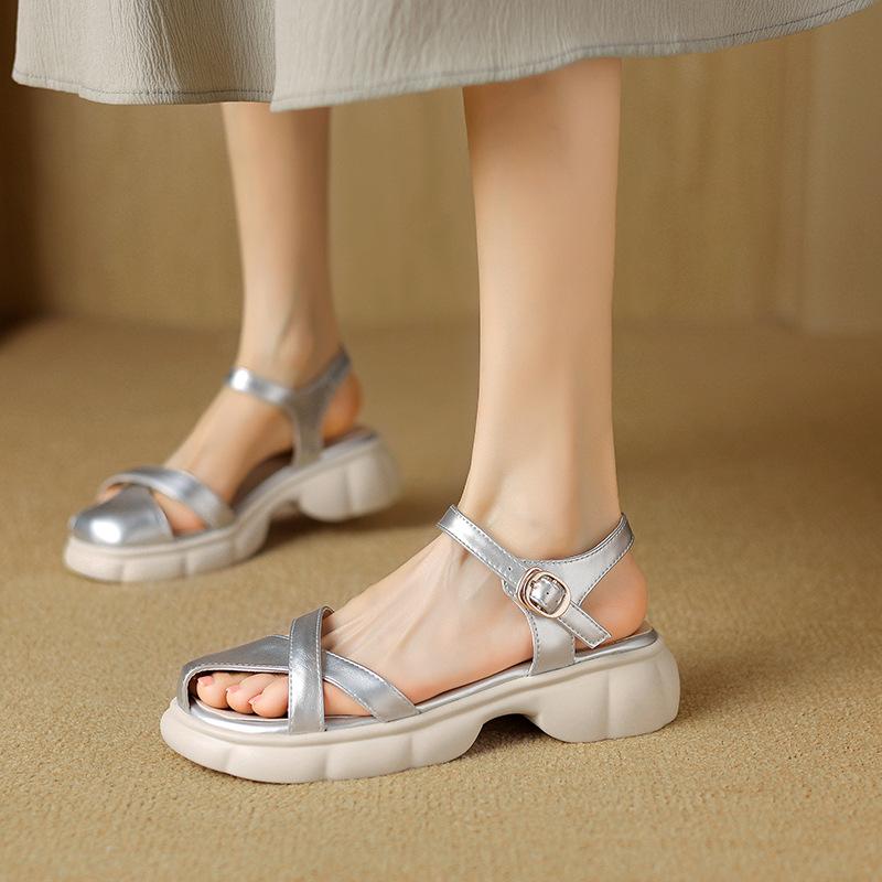 サンダル レディース 女性用 夏 厚底 プラットフォーム ラウンドトゥ ミドルヒール バックストラップ 普段使い カジュアル ブラック ベージュ PUレザー ラバーソール