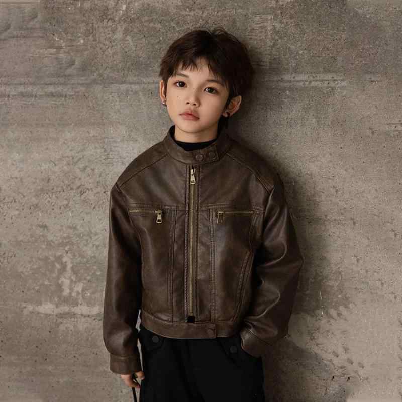 ジャケット 男の子 キッズ 子供用 フェイクレザー ブルゾン アウター 長袖 フードなし ジップアップ ラウンドネック コーヒー ブラウン 茶色 春秋 カジュアル 普段使い 通学 通園