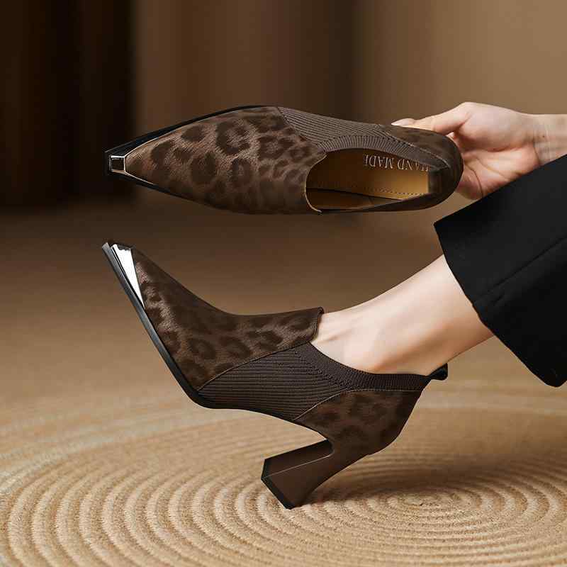 革靴 レディース 高級感 レトロ ユニーク ハイヒール 深め パンプス ポインテッドトゥ ヒョウ柄 レザーシューズ 本革 牛革 太ヒール チャンキーヒール ブラック ブラウン 通勤 オフィス 普段使い お出かけ