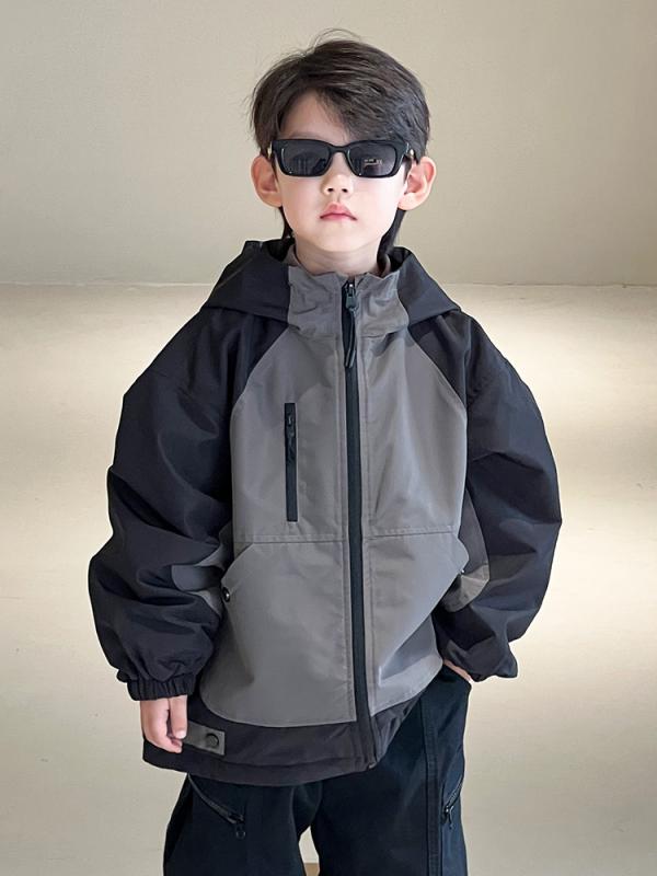 マウンテンパーカー 男の子 キッズ 子供服 中綿入り 裏起毛 厚手 フード付き 防寒 防風 ジップアップ 長袖 ポリエステル 韓国風 カジュアル 秋冬