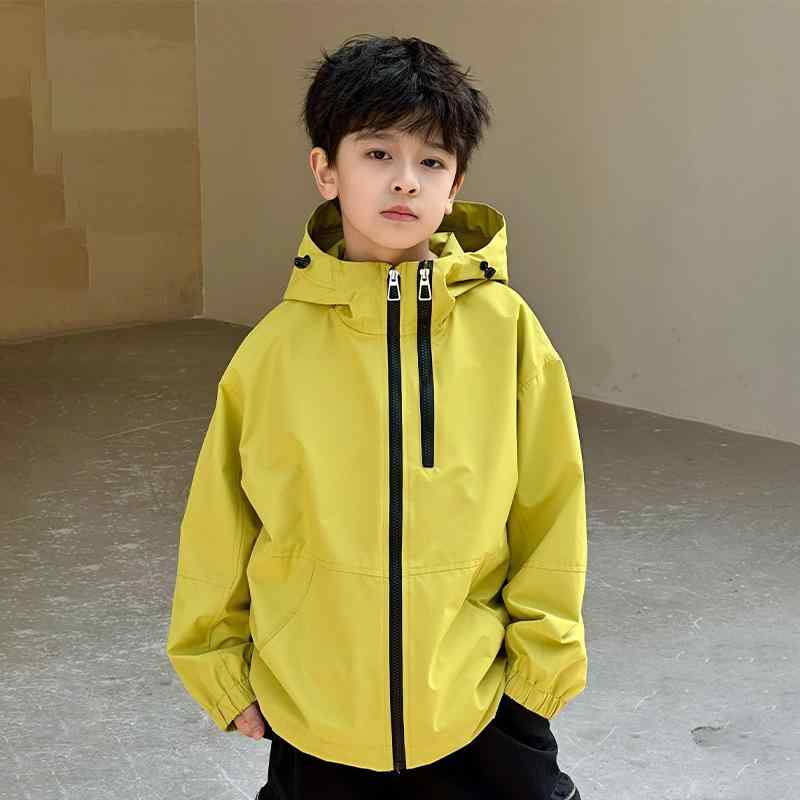 ジャケット 男の子用 春夏 韓国ファッション トレンド おしゃれ フード付き ジップアップ スタンドカラー ウィンドブレーカー ライトアウター ポリエステル カジュアル 普段使い 着回し イエロー