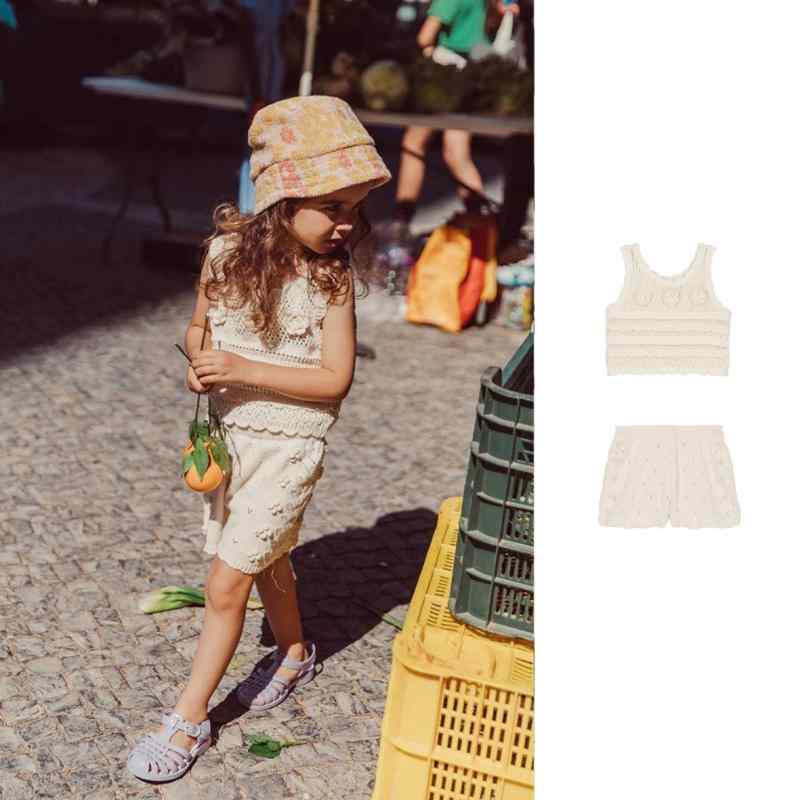キッズ 女の子 夏物 かわいい 花柄 ノースリーブ かぎ編み透かし編み コットン ニットベスト ショートパンツ セットアップ 薄手 カジュアル お出かけ アプリコット