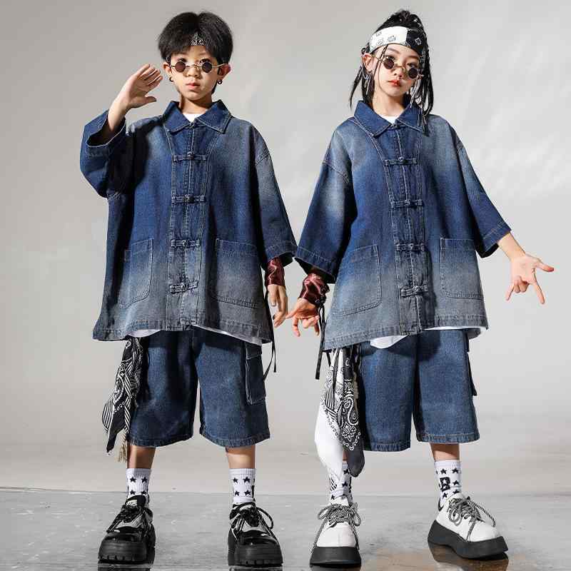 キッズ ダンスウェア 男の子 女の子 ジュニア ストリート ヒップホップ 衣装 セットアップ 上下セット 白黒 モノクロ クール かっこいい 発表会 イベント レッスン パフォーマンス 綿 春夏