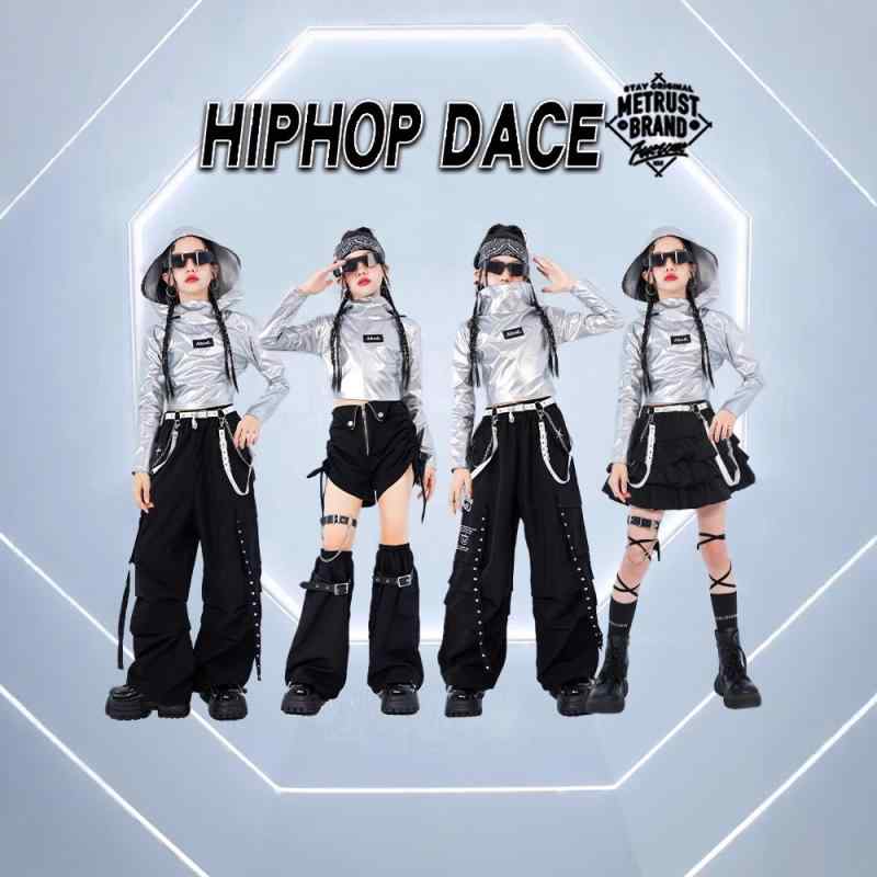 ダンスウェア キッズ 女の子 ジャズ ストリートダンス ヒップホップ 衣装 セットアップ ガールズグループ 発表会 舞台 パフォーマンス メタリック シルバー 光沢感 目立つ 練習着 ポリエステル 春秋