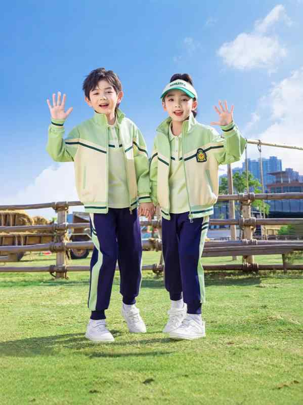 キッズ制服 小学生 園児 男女兼用 春秋 スクールテイスト 英国風 スポーツ カジュアル 通園 通学 トレンド コットンブレンド ソフトタッチ ジャケット 長ズボン 3点セット