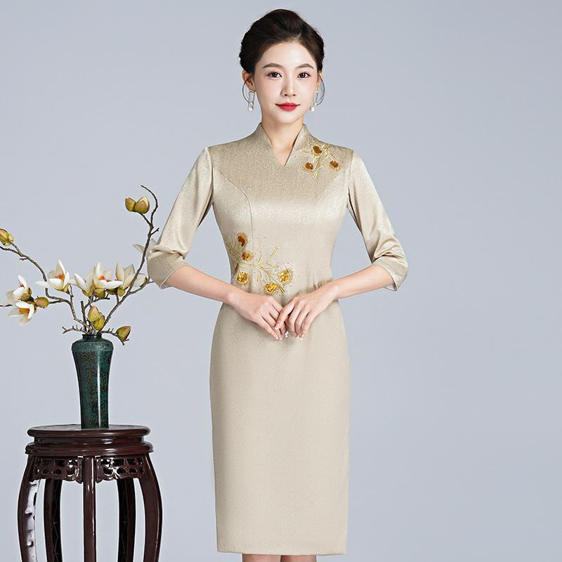 瀬戸ものお召しもの レディース 組み換える型 御芽出度 お母さん まま母 礼服 フォーマル 雅びやか 雅びやか 御前上等感 Vのど首 五分袖 真っただ中細長い切口 刺・墸 三鞭酒色合い アセテート原料品 ポリエステル 秋冬 寄りあい ご造作