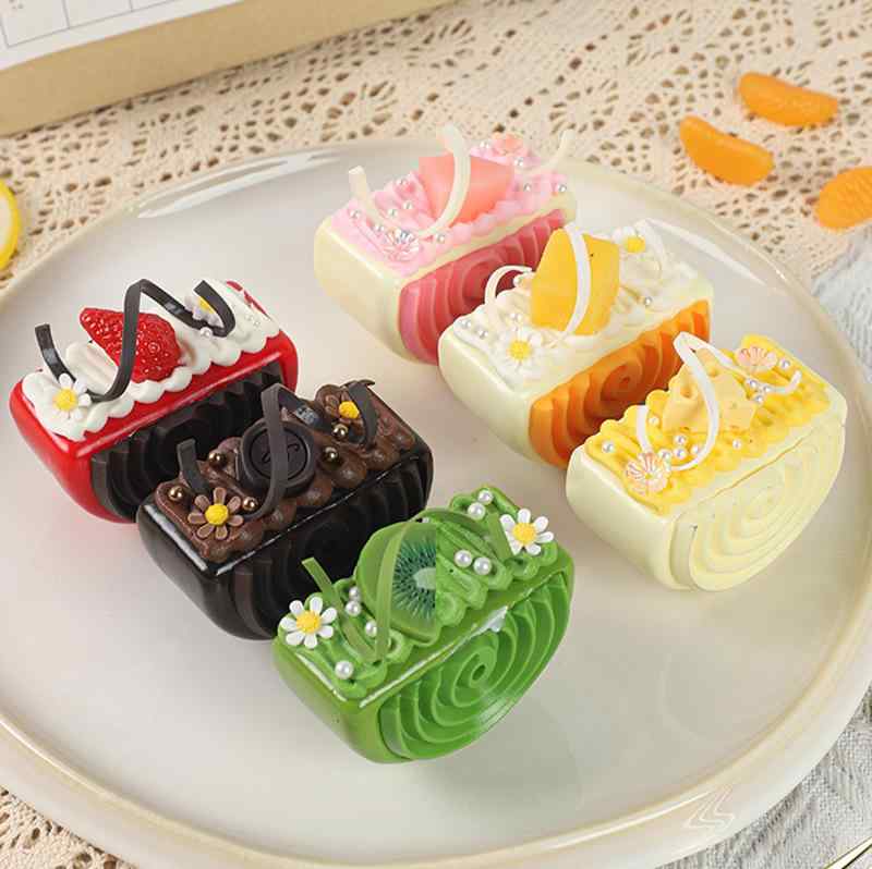 食品サンプル ケーキ パン フェイクフード スイーツ デザート 模型 PVC ハーフケーキ ディスプレイ 置物 撮影用 ウェディング 結婚式 イベント 装飾 小道具 飾り 4,349円