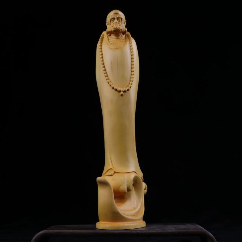 置物 達磨大師 仏像 黄楊木彫 無垢材 禅意 工芸品 リビング インテリア オブジェ 飾り物 天然木 手彫り 和室 書斎 玄関 ギフト 贈答品 開運 癒し