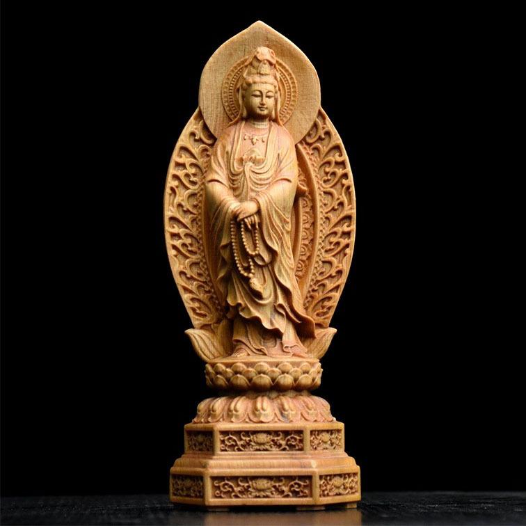 仏像 柏木純乎たる材 木彫り 蓮花台 観音菩薩像 念珠持ち 手彫り 飾りつけ 作物品 身寄り用 古典派音楽 オリエンタル今めかしい リビング 室内装飾 縁起物