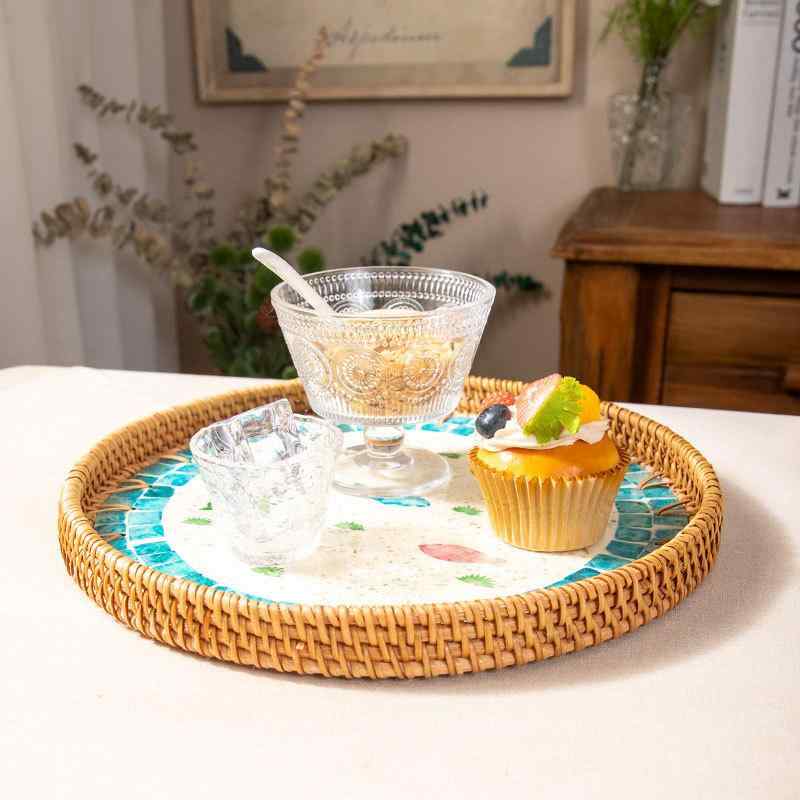 トレイ ベトナム 籐編み 手編み ハンドメイド シェル装飾 貝殻 フルーツ皿 お菓子皿 ティータイム 小物入れ ライトラグジュアリー レトロモダン インテリア ディスプレイ おしゃれ