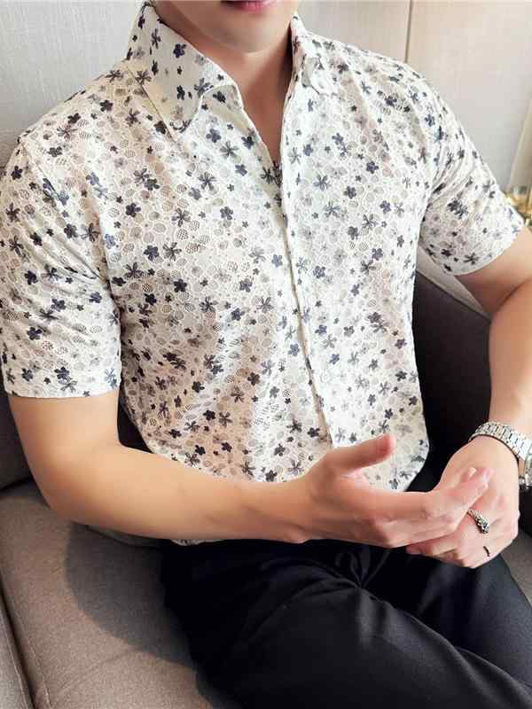 シャツ メンズ 夏 半袖 薄手 軽量 スリム スタイリッシュ 小花柄 レース 透け感 ボタンダウン ポリエステル混 カジュアル トップス