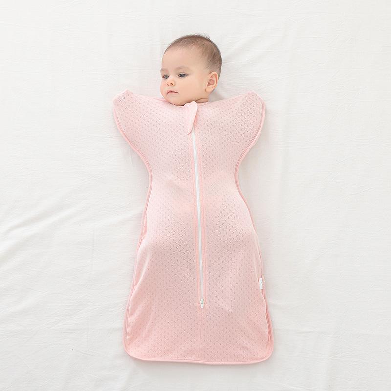 スリーパー ベビー 新生児 0歳 1歳 モロー反射防止 おくるみ 腕上げタイプ 繭型 快眠サポート 春夏用 薄手 メッシュ 通気性 ジャカード織り 綿 やわらか素材 多色展開