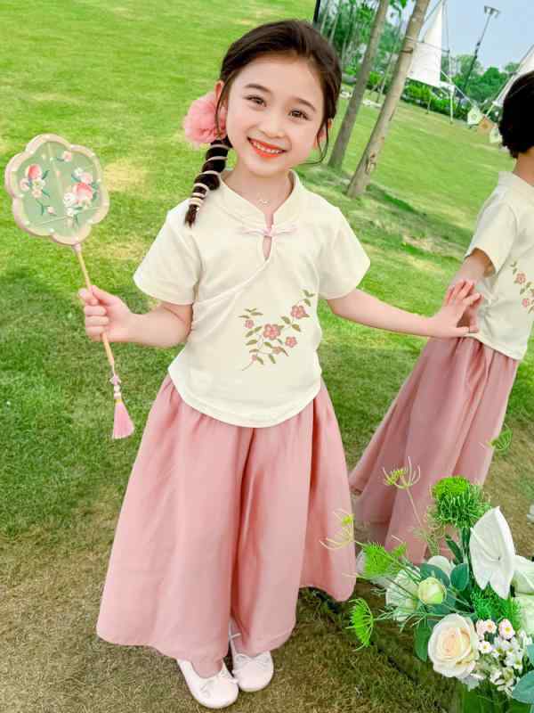 子供服 女の子 ガールズ 新チャイナ風 モダンエスニック 半袖 唐装 漢服スタイル ショート丈 ワイドパンツ 上下セット 綿混 薄手 涼しい 接触冷感 柔らか素材 グリーン ピンク 夏 普段着 お出かけ