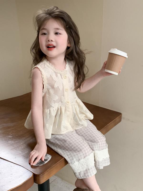 キッズ 女の子 透かし編み トップス ワイドパンツ 2点セット 夏 薄手 柔らか素材 ノースリーブ 七分丈 無地 かわいい ナチュラル おしゃれ ゆったり 韓国風 コットン アプリコット ベージュ系 普段使い お出かけ