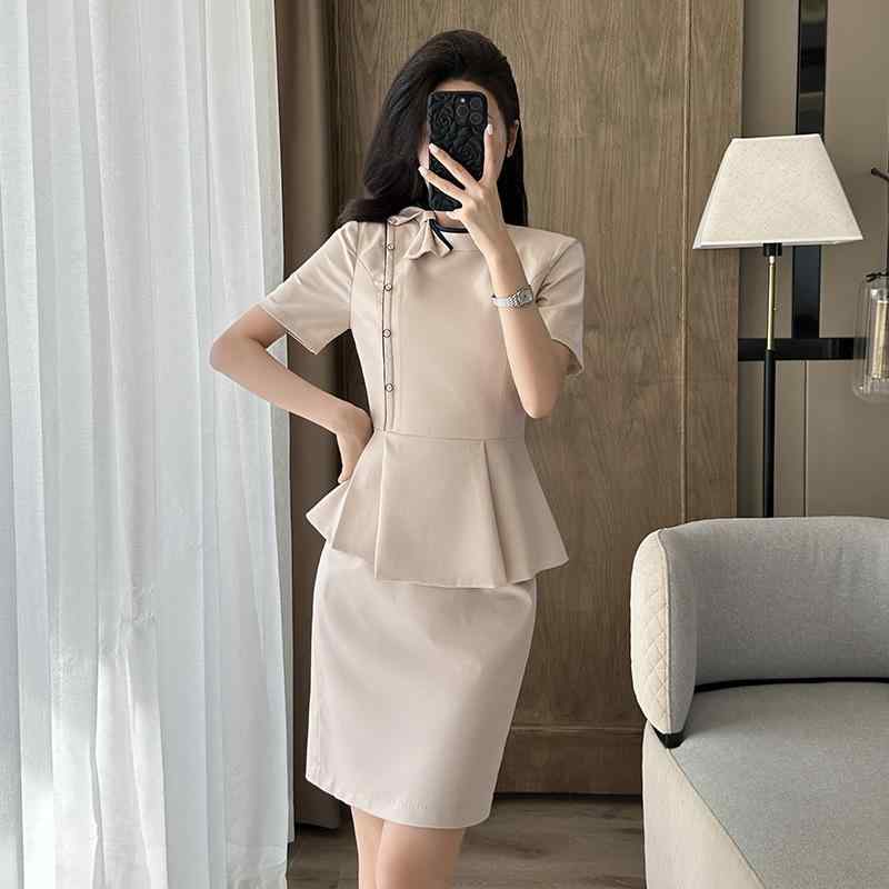 セットアップ レディース 五分袖 ジャケット クロップドパンツ タイトスカート 春夏 薄手 オフィス ビジネス 事務服 制服 接客業 ユニフォーム 高級感 エレガント ポリエステル ストレッチ ネイビー ブラック ベージュ