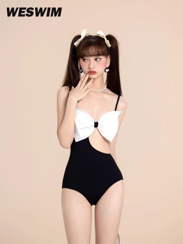ワンピース水着 レディース 個性的 セクシー カットアウト ホルターネック ストラップ 小胸向け バストアップ パッド付き ワイヤーなし 無地 ナイロン ブラック ビキニ風 大人可愛い 甘辛デザイン 春夏