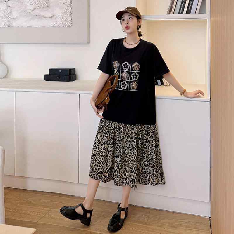 ワンピース レディース 大きいサイズ ゆったり ビッグシルエット 半袖 切り替え ヒョウ柄 ラインストーン装飾 ロング丈 フレアスカート フェイクレイヤード ラウンドネック ニット カジュアル ストリート 春夏 ブラック