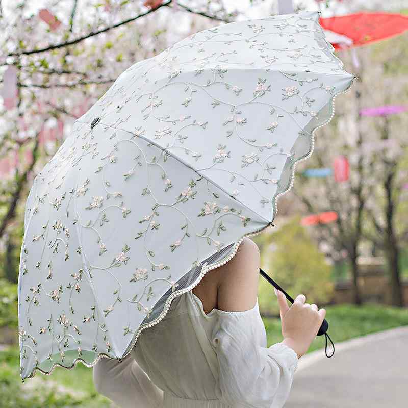 折りたたみ傘 レディース 女性用 晴雨兼用 UVカット 遮光 UPF50+ 紫外線対策 二層 レース 三つ折り コンパクト 携帯 韓国風 おしゃれ かわいい 刺繍 花柄 ハート柄 リーフ柄 通勤 通学 学生 普段使い 撥水 5,151円