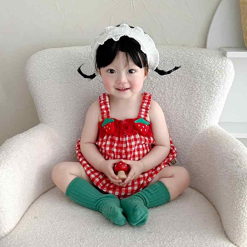 ロンパース 女の子 ベビー いちご柄 チェック柄 ノースリーブ キャミソール 薄手 綿 コットン 赤 新生児 夏服 カバーオール ボディスーツ 部屋着 普段使い かわいい 韓国風 肌着