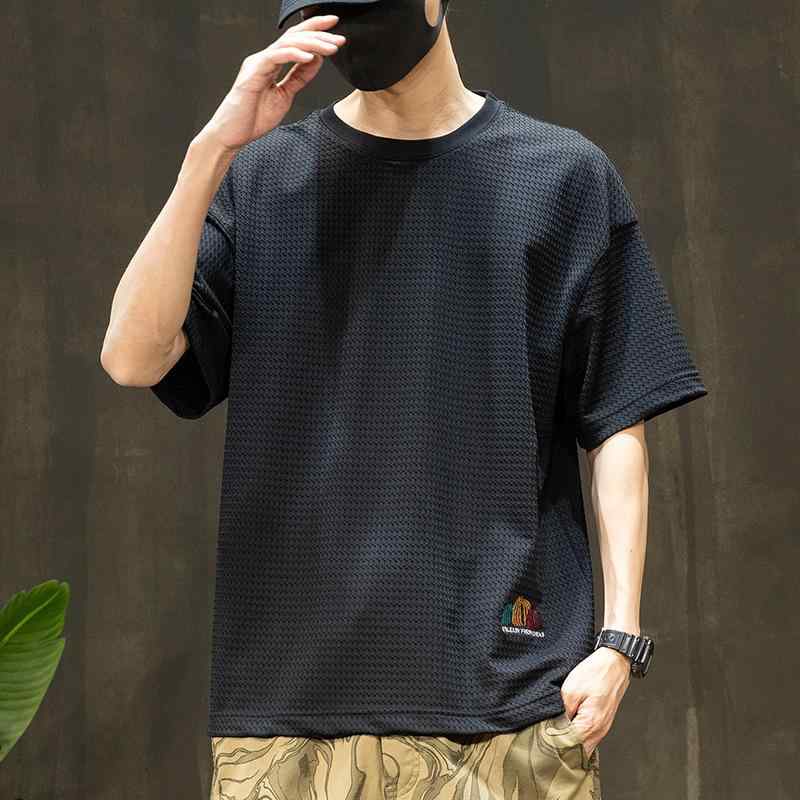 Tシャツ メンズ 男性用 春夏 接触冷感 吸湿速乾 通気性 再生繊維 半袖 クルーネック ゆったり ビッグシルエット スポーツ カジュアル 刺繍 テクスチャー 普段使い 黒 グレー カーキ