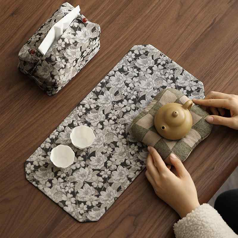茶席 錦織 刺繍 白梅 テーブルランナー 新中華風 禅スタイル 高級感 上品 家庭用 ティーマット 茶卓敷き おもてなし