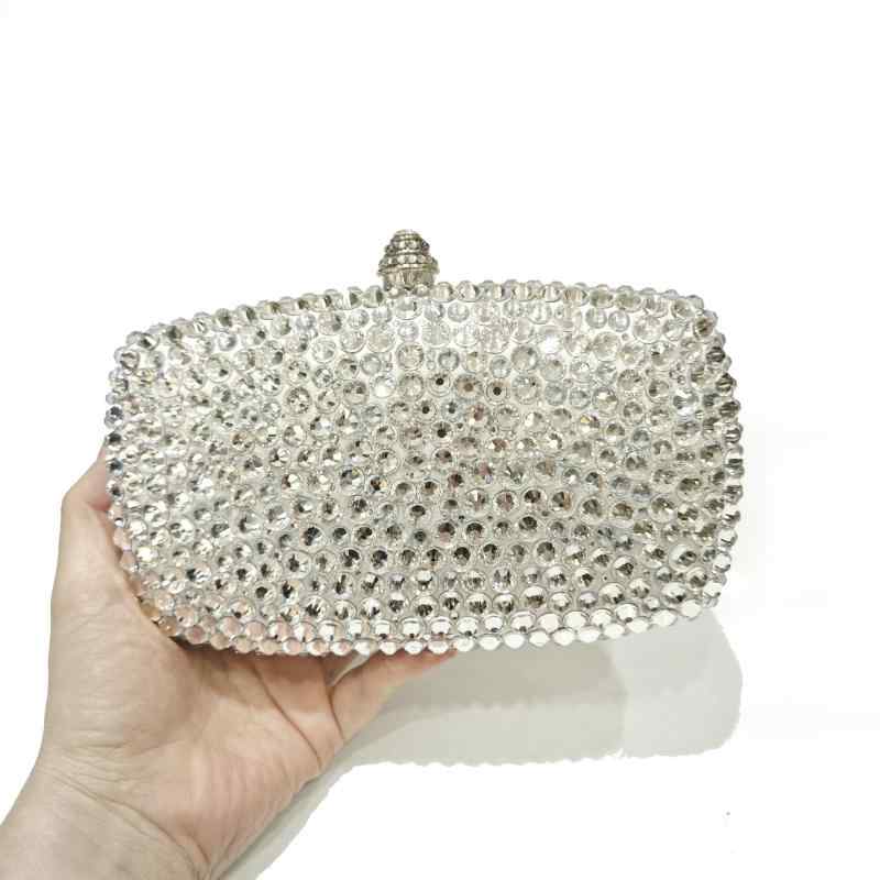クラッチバッグ レディース 女性用 ラインストーン キラキラ 華やか エレガント 上品 パーティー 結婚式 二次会 フォーマル 普段使い ハンドバッグ ミニバッグ ボックス型 シルバー 黒 ゴールド