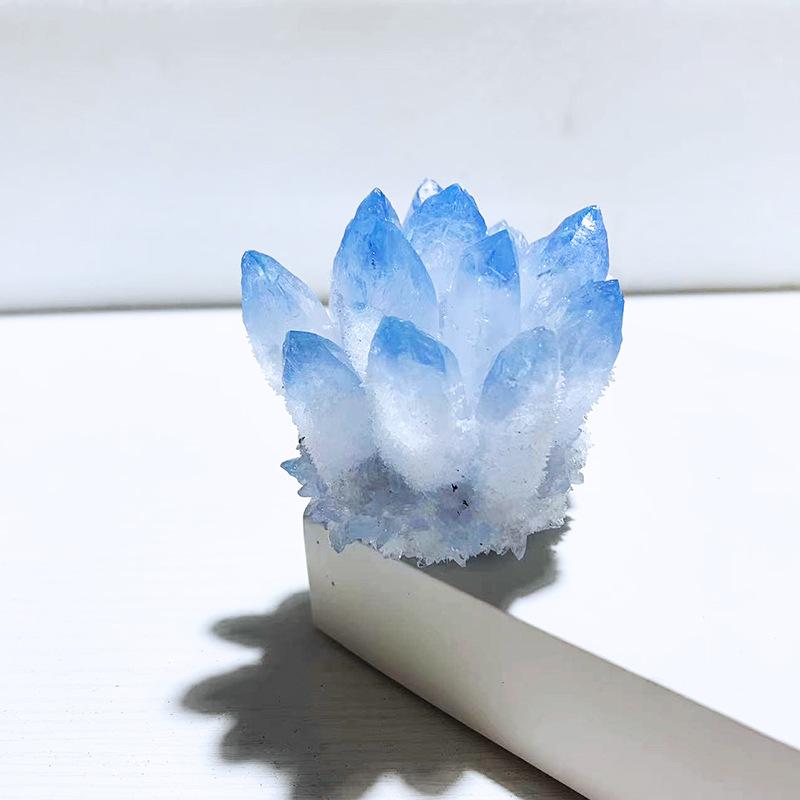 水晶クラスター 青 ブルー 天然石 原石 結晶 消磁 浄化 ヒーリング オフィス用 室内用 自宅用 インテリア オブジェ 飾り