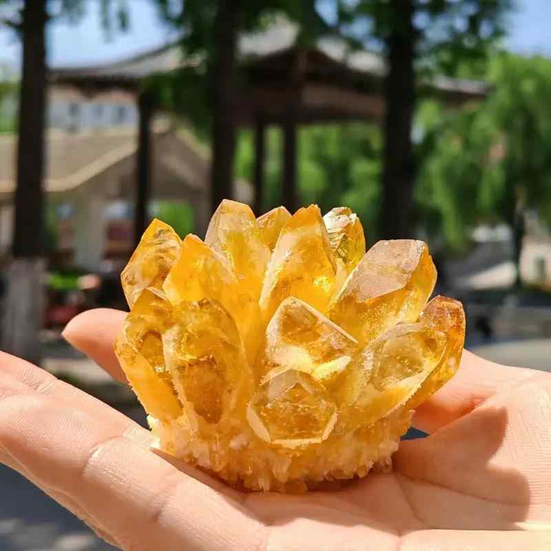 置物 黄水晶 クラスター シトリン 天然石 パワーストーン 短結晶芽 原石 鉱物 インテリア オブジェ 卓上 デスクトップ 室内装飾 ヒーリング 浄化 開運 金運 風水 モダン スタイリッシュ