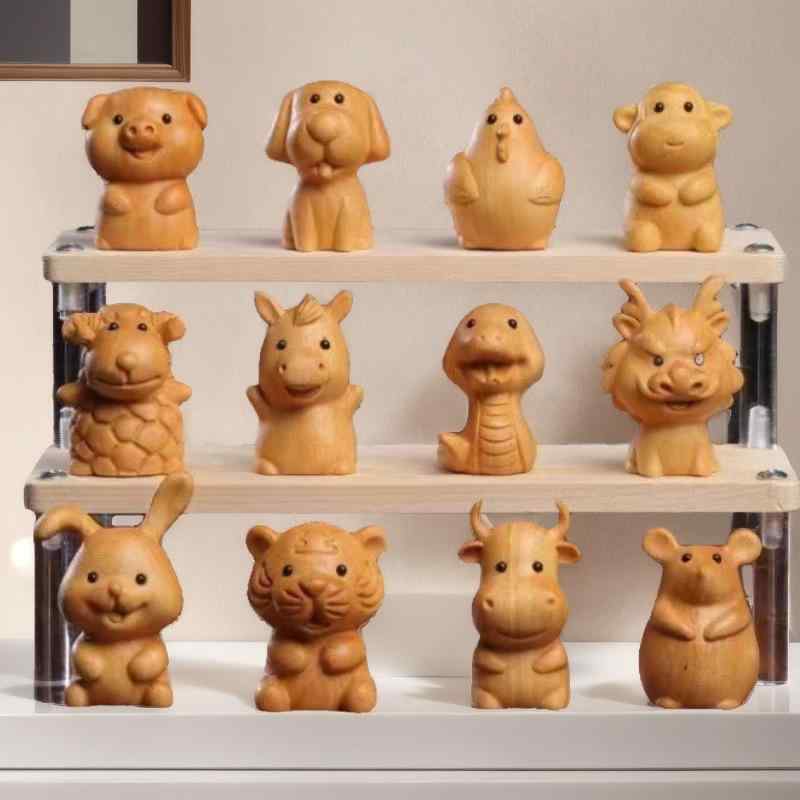 置物 崖柏木製工芸品 干支 動物 マスコット かわいい 握り物 手のひらサイズ 車キーホルダー デスクトップ 飾り物 文玩 コレクション ギフト 縁起物 インテリア 開運
