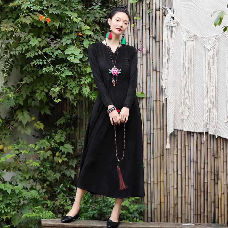 ワンピース レディース エスニック レトロ 民族風 ラウンドVネック 長袖 スリムフィット 手刺繍 綿麻 プルオーバー Aライン ロング丈 黒 秋 上品 カジュアル