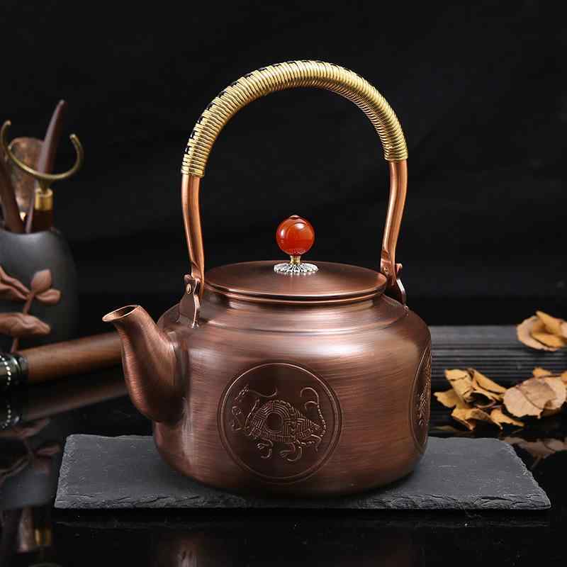 茶壺 厳選 独創 四聖獣 青龍 白虎 朱雀 玄武 モチーフ 赤銅製 直胴型 蓋付き ライトラグジュアリー ポット 高級感 吉祥 縁起物 茶器 オブジェ