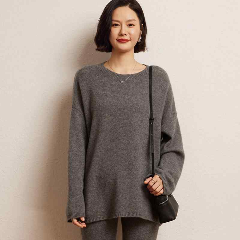 ニット レディース カシミヤ ゴートカシミヤ ゆったり ルーズフィット カジュアル クルーネック 丸首 無地 プルオーバー インナー 重ね着 秋冬 着回し 保温 長袖 普段使い オフィス