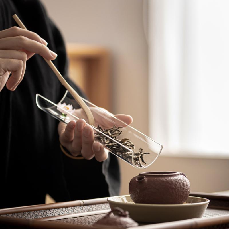 茶則 耐熱ガラス製 クリア 彩り豊か 花柄 杏花 梅花 ティーセレモニー 茶道用品 ハンドメイド 高級感 中国茶器 茶葉さじ