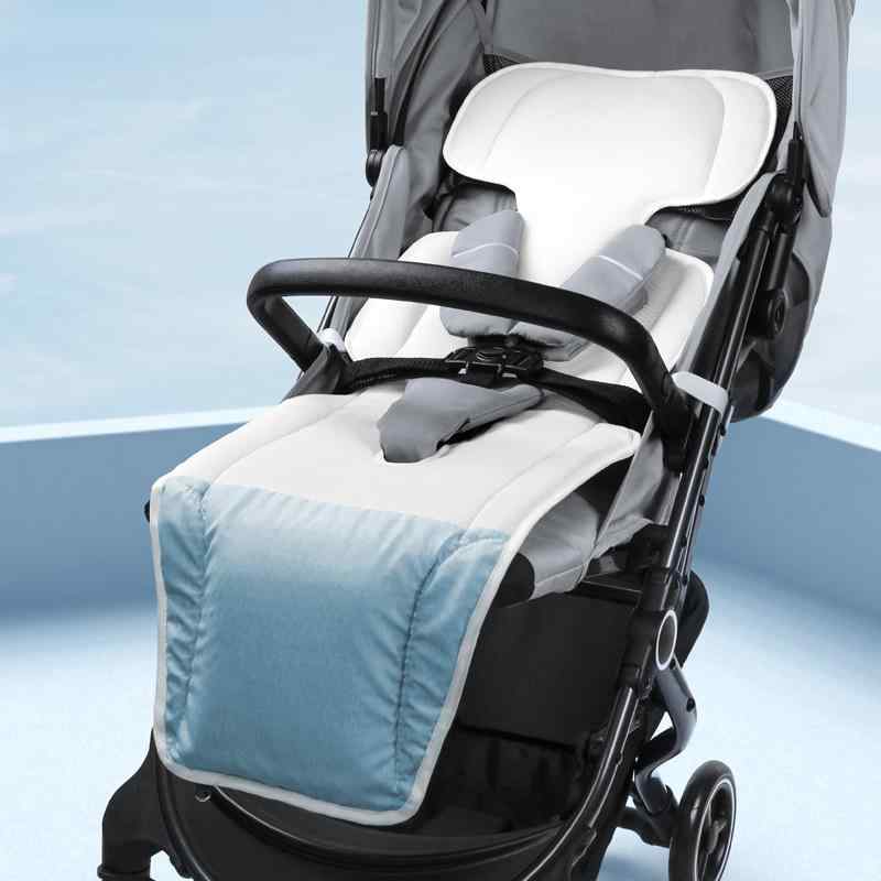 ベビーカー ベビー 乳幼児 ひんやりシート 接触冷感 通気性抜群 カーシート チャイルドシート 兼用 クールパッド 蒸れない 春夏 クッション 冷却マット