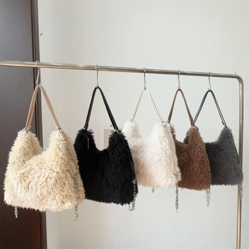 鞄 レディース ふわふわ もこもこ エコファー 3WAY ハンド ショルダー リュック 大容量 おしゃれ かわいい 日常使い 秋冬