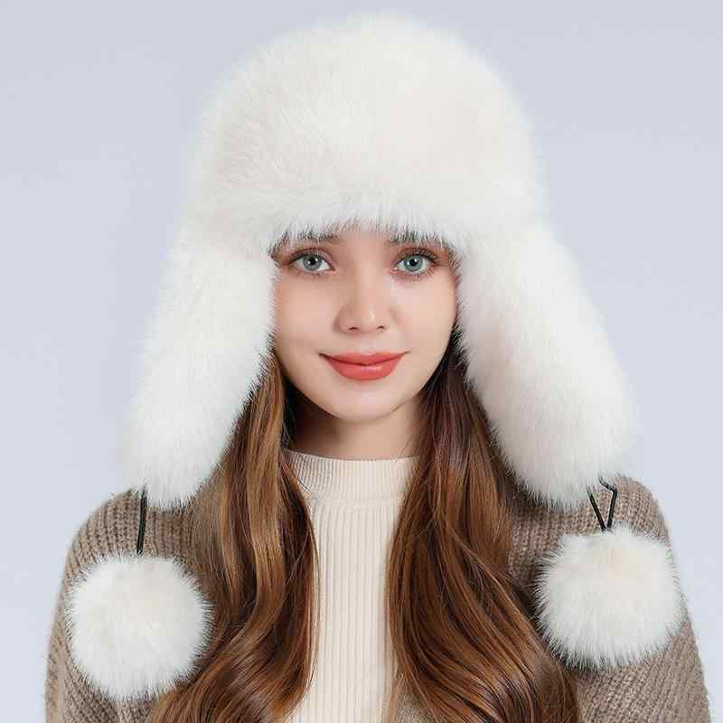 帽子 レディース 女性用 秋冬 雷鋒帽 防寒 キャップ 厚手 保温 防風 ロシア風 耳あて付き スキー アウトドア サイクリング 暖かい 合成皮革 フェイクファー ハット 首元保護 レッド ホワイト グレー ベージュ