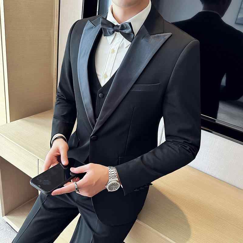 スーツ メンズ 韓国風 新郎 結婚式 フォーマル 無地 ブラック タキシード ピークドラペル シングルブレスト 1つボタン スリーピース ポリエステル混紡 春秋