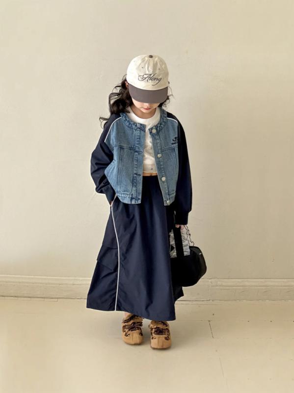 アウター キッズ 女の子 中大子供用 デニムジャケット 韓国風 かわいい 切り替えデザイン ラウンドネック 長袖 ショート丈 綿混紡 春秋 カジュアル ブルー系