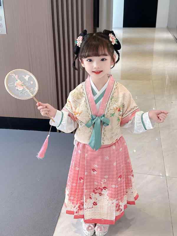 民族衣装 キッズ 女の子 漢服 唐装 明朝様式 古装 馬面スカート 襦裙 高級感 優雅 花柄 かわいい プリンセス風 柔らか素材 シフォン ポリエステル 春秋 セットアップ