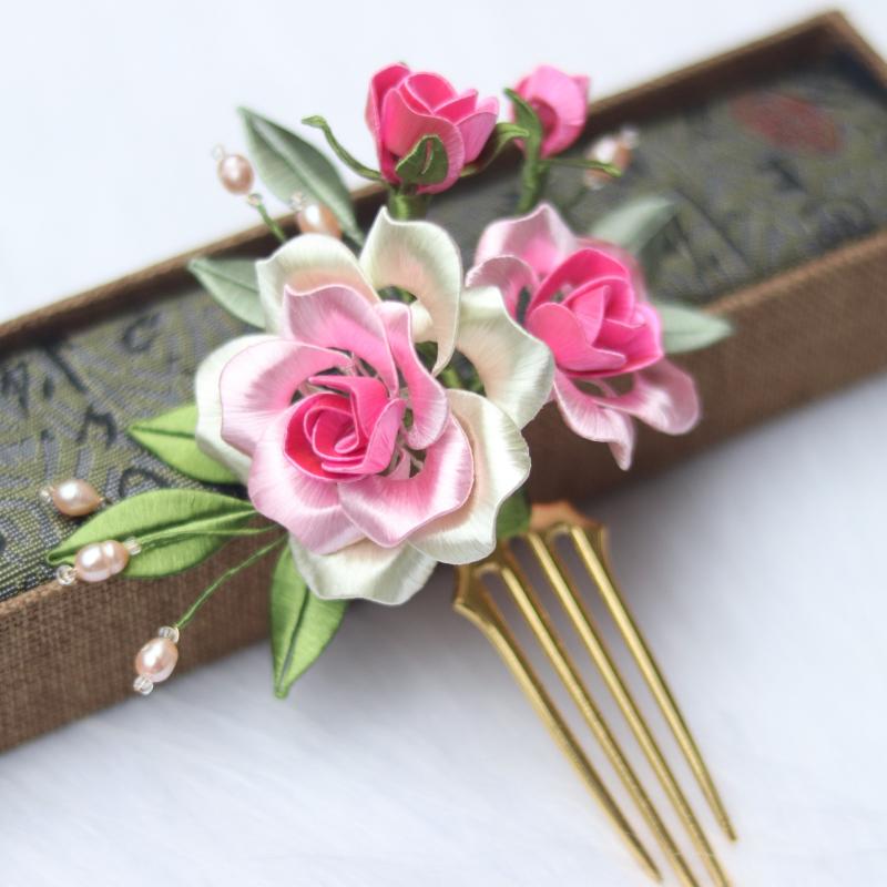 髪飾り 古風 レトロ 巻きバラ 牡丹 山茶花 花飾り グラデーション パール 手作り 合金製 ピンク系 和装 ヘアコーム かんざし