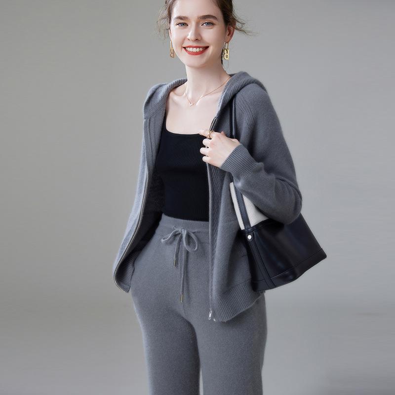 ニットセットアップ レディース カシミヤ混 フード付き ジップアップカーディガン ニットパンツ ゆったり リラックス 厚手 カジュアル 秋冬 普段使い ワンマイルウェア