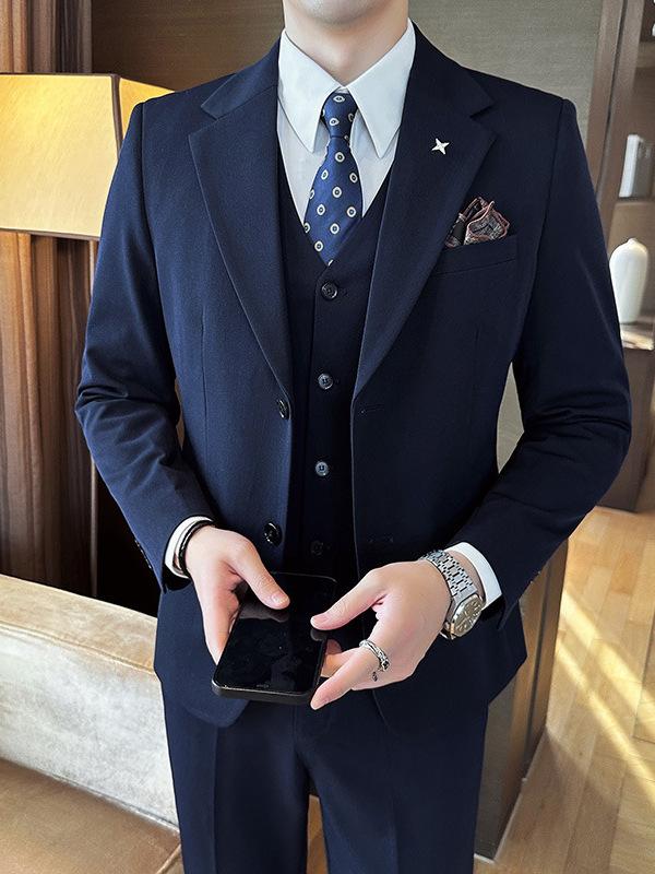 スーツ メンズ スリーピース セットアップ ジャケット ベスト パンツ ビジネス カジュアル 通勤 オフィス 結婚式 新郎 フォーマル 礼服 セレモニー スリムフィット 細身 ノーアイロン シワになりにくい ポリエステル混紡 シンプル 春秋|あじゅり