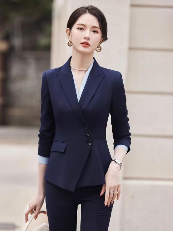 セットアップスーツ 女性用 レディース 青 ブルー 事務服 制服 ユニフォーム オフィス ビジネス フォーマル 通勤 ホテル フロント 受付 宝飾店 美容院 高級感 エレガント テーラードジャケット スラックス スカート ポリエステル素材 春夏